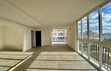 Imagem 4: Belíssimo apartamento à venda, novo, localizado no centro de Santa Maria