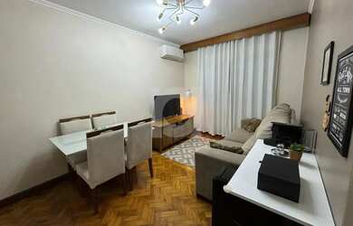 Imagem: O apartamento possui 3 Dormitórios, 1 Banheiro, 1 Vaga na garagem