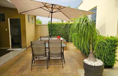 Imagem 4: Duplex no Quinta das Laranjeiras 04 Suites Escritorio Área gourmet e...