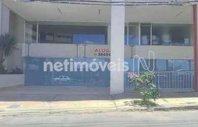 Imagem: O depósito possui 4 Vagas na garagem e 326m² de Área e está