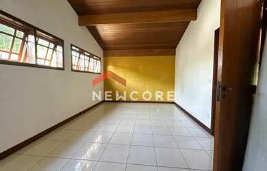 Imagem 6: Sobrado em Rua Doutor Aldemar de Moura Resende - Vila Resende - Caçapava/SP