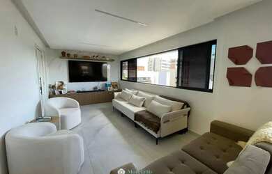 Imagem: O apartamento possui 3 Dormitórios, 3 Banheiros, 2 Vagas na