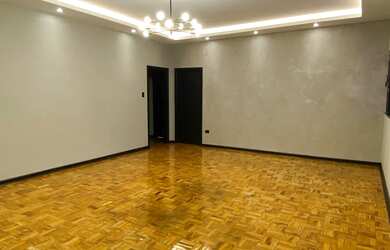 Imagem: O apartamento possui 3 Dormitórios, 1 Banheiro, 150m² de Área