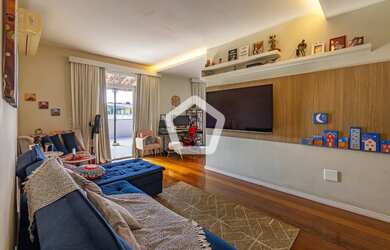 Imagem: O apartamento na cobertura possui 3 Dormitórios, 1 Banheiro