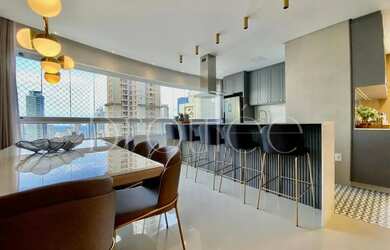 Imagem: O apartamento possui 3 Dormitórios, 3 Banheiros, 3 Vagas na