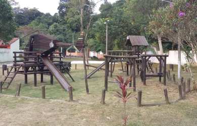 Imagem 12: Casa 04 Quartos com Piscina e Churrasqueira - Flamengo, Marica RJ