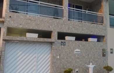 Imagem: A casa em condomínio possui 3 Dormitórios, 2 Banheiros, 1