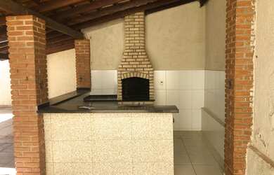 Imagem 9: Casa Cristo Rei. Churrasqueira, Varanda, 205m² de Áreae4 Vagas na garagem