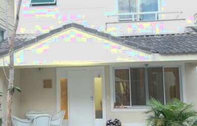 Imagem: A casa em condomínio possui 4 Dormitórios, 5 Banheiros, 2