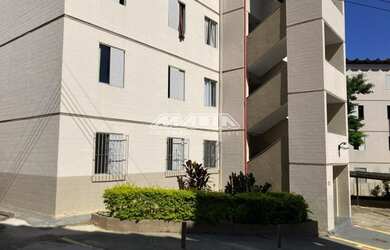 Imagem: O apartamento possui 3 Dormitórios, 2 Banheiros, 2 Vagas na