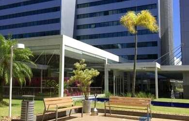 Imagem: O depósito possui 2 Vagas na garagem, 80m² de Área e está