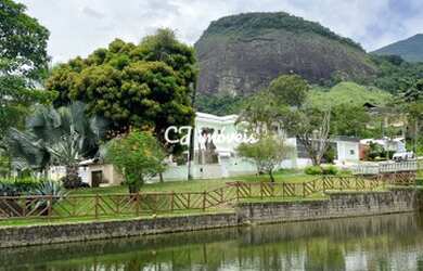 Imagem 4: Casa para venda com 240 metros quadrados com 3 quartos na Freguesia de...