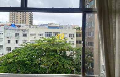 Imagem: O apartamento possui 4 Dormitórios, 2 Banheiros, 1 Vaga na