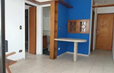 Imagem: O apartamento para alugar possui 1 Dormitório, 2 Banheiros