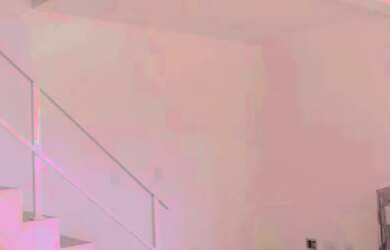 Imagem: A casa possui 3 Dormitórios, 3 Banheiros, 3 Vagas na garagem