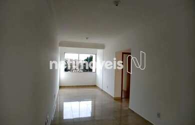 Imagem: O apartamento possui 2 Dormitórios, 1 Banheiro, 2 Vagas na