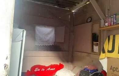 Imagem 4: Barraco área livre. 1 Banheiro