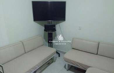 Imagem: O apartamento possui 2 Dormitórios, 2 Banheiros, 2 Vagas na