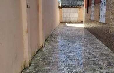 Imagem 5: Casa no Bonfim. Varanda, 366m² de Área, 5 Vagas na garageme5 Dormitórios