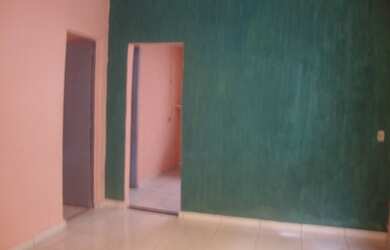 Imagem: A casa possui 3 Dormitórios, 1 Banheiro, 100m² de Área e