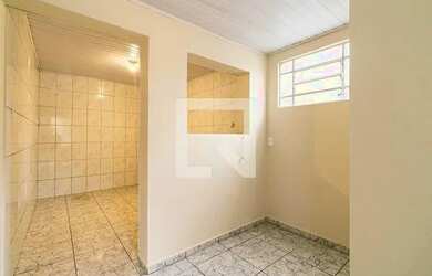 Imagem: A casa possui 1 Dormitório, 1 Banheiro, 60m² de Área e está