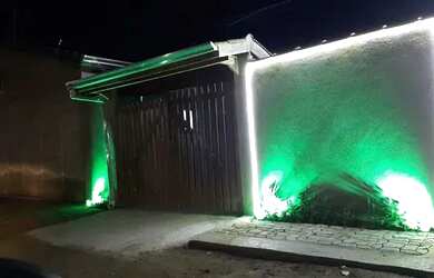 Imagem: A kitnet possui 2 Dormitórios, 1 Banheiro, 1 Vaga na garagem