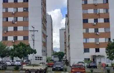 Imagem: O apartamento possui 2 Dormitórios, 1 Banheiro, 2 Vagas na