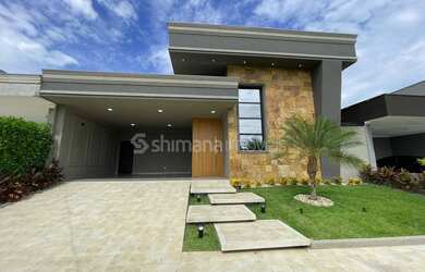 Imagem: A casa em condomínio possui 3 Dormitórios, 4 Banheiros, 4