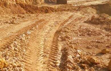 Imagem 13: Ceramica. 100.000m² de Áreae5 Vagas na garagem