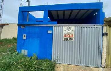 Imagem: A casa para alugar possui 2 Dormitórios, 2 Banheiros, 1 Vaga