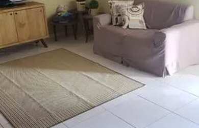 Imagem: A casa possui 4 Dormitórios, 2 Vagas na garagem e está localizado