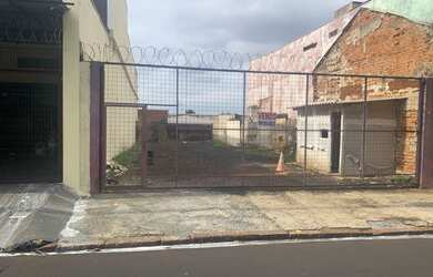 Imagem: O terreno possui 294m² de Área e está localizado em City