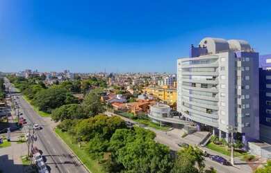 Imagem: O apartamento possui 3 Dormitórios, 4 Banheiros, 2 Vagas na