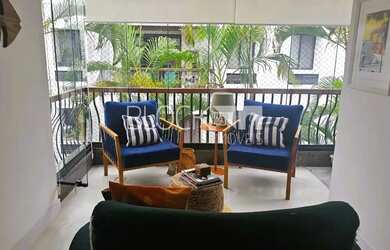 Imagem: O apartamento possui 3 Dormitórios, 3 Banheiros, 2 Vagas na