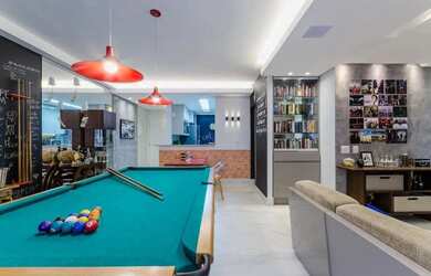 Imagem: O apartamento possui 3 Dormitórios, 3 Banheiros, 2 Vagas na