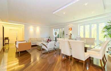 Imagem 2: Casa para Locação com 3 Quartos, sendo 1 suíte, 5 vagas de garagem...