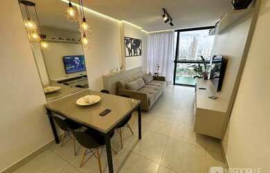 Imagem: O studio possui 1 Dormitório, 1 Banheiro, 2 Vagas na garagem