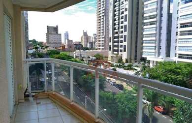 Imagem: O apartamento possui 2 Dormitórios, 1 Banheiro, 2 Vagas na