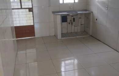 Imagem: Vendo ou troco duas casas próximo a ceasa todas com garagem