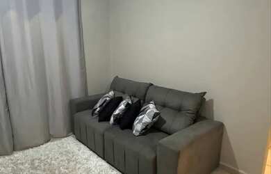 Imagem: A casa possui 2 Dormitórios, 1 Banheiro, 1 Vaga na garagem