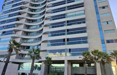 Imagem: O apartamento possui 3 Dormitórios, 5 Banheiros, 4 Vagas na