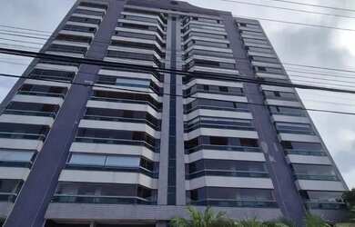 Imagem: O apartamento possui 4 Dormitórios, 5 Banheiros, 3 Vagas na