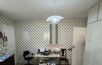 Imagem: A casa possui 3 Dormitórios, 3 Banheiros, 3 Vagas na garagem