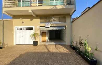 Imagem: O depósito possui 1 Vaga na garagem, 99m² de Área e está