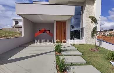 Imagem: A casa em condomínio possui 3 Dormitórios, 2 Banheiros, 3