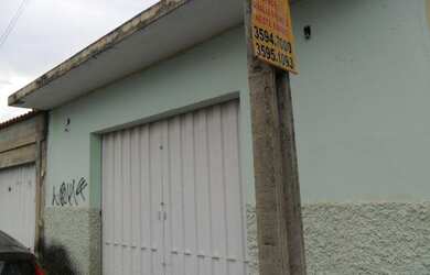 Imagem 9: Otima casa no bairro Bom Retiro Betim loja na frente