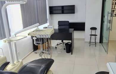 Imagem: O depósito possui 1 Vaga na garagem e 33m² de Área e está