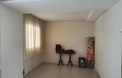 Imagem 8: Casa no Bairro Ingá - Betim