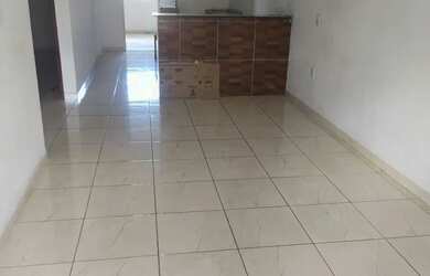 Imagem: A casa em condomínio possui 2 Dormitórios, 2 Banheiros e