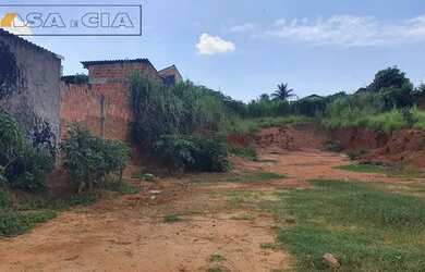 Imagem: O terreno possui 275m² de Área e está localizado em Parque